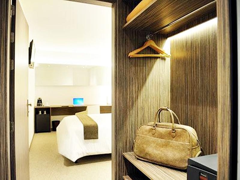 Hellosky Air Rooms Madrid Eksteriør bilde